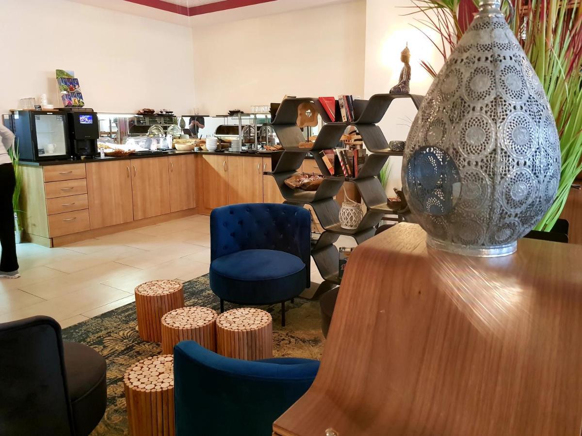Hotel Luise - By Superfly